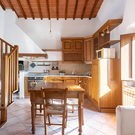 Διαμέρισμα Rustic Tuscan Retreat A Cozy Escape Near Siena *