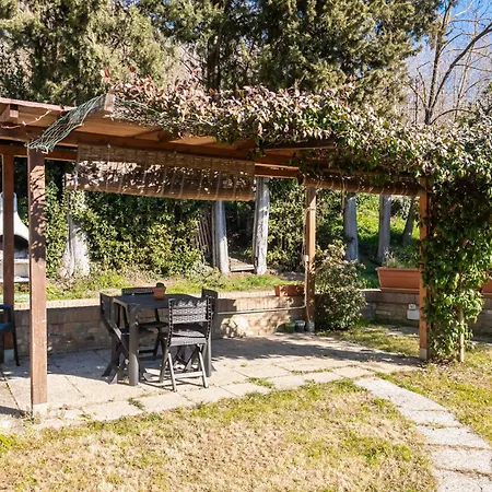 Rustic Tuscan Retreat A Cozy Escape Near Siena *